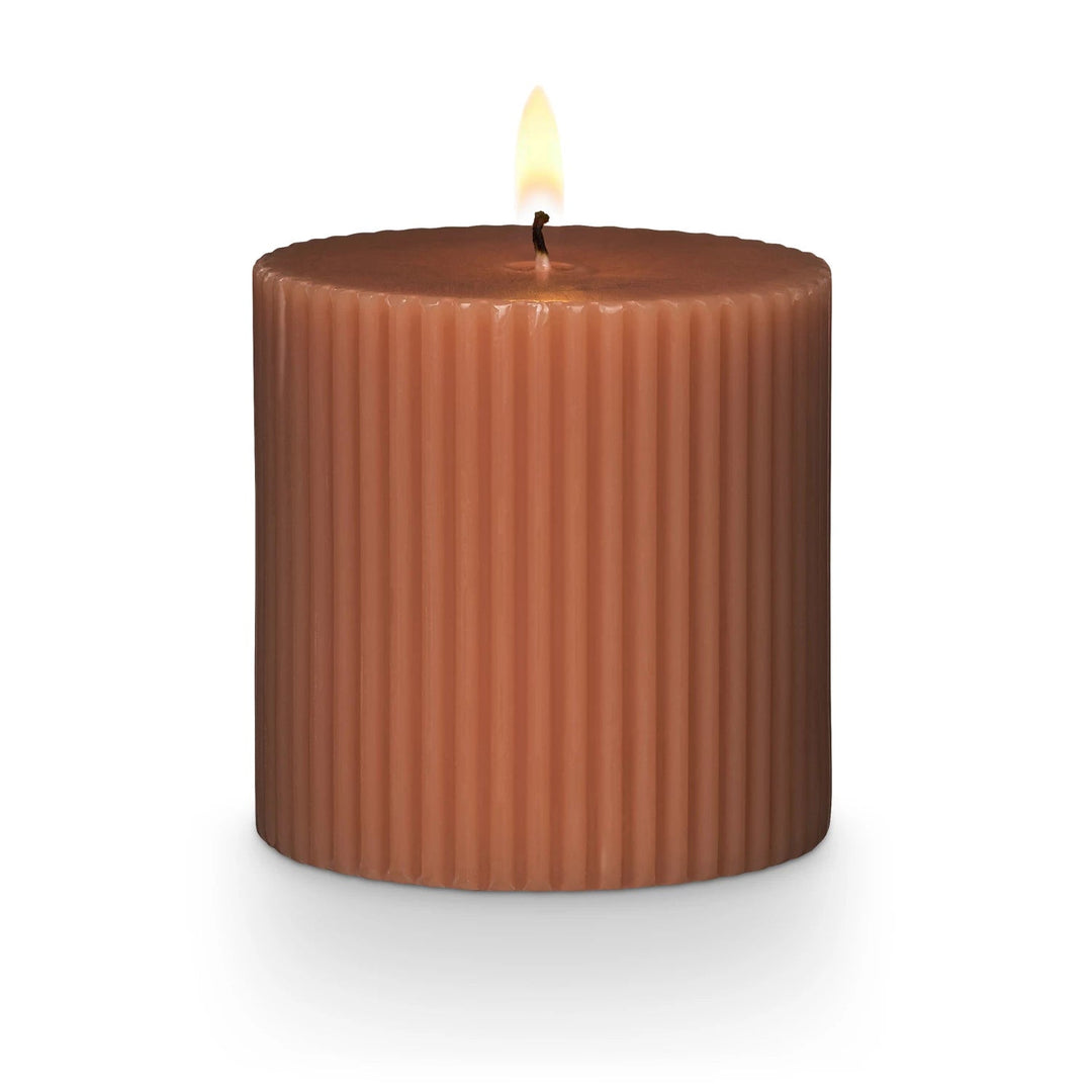 CandleTerra Tabac Small Fragranced Pillar Candle