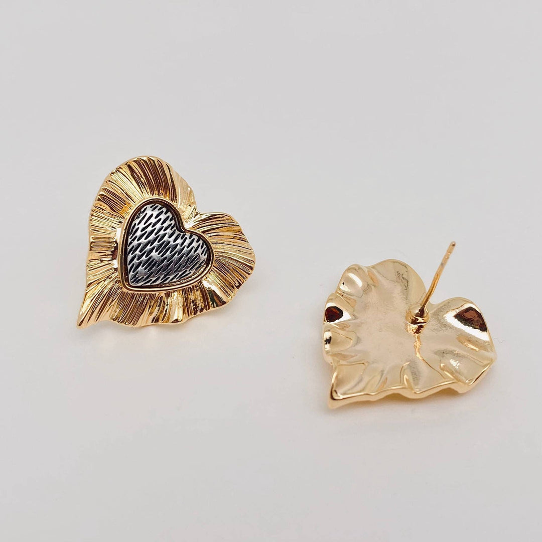 JewelryVintage Pleat Heart Earrings