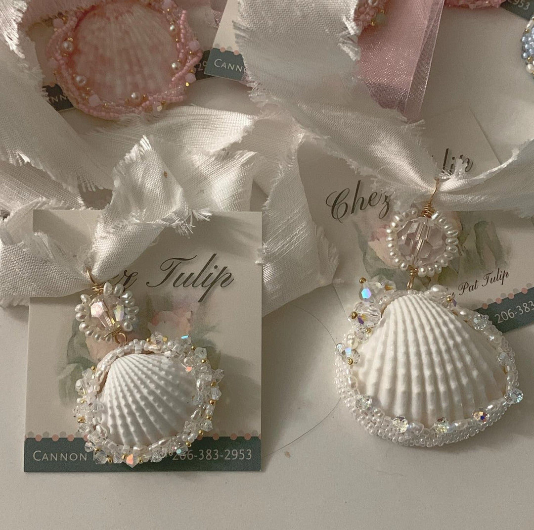 NecklaceSun-kissed Shell Pendants